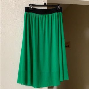 Medium Lola LuLaRoe skirt